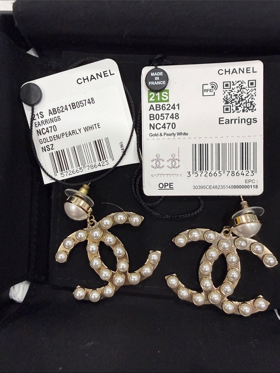 CHANEL Jewelry - CHANEL Gold CC Logo Pearl Drop Earrings 100%AUTH 21S Large NIB Dangling Earrings
